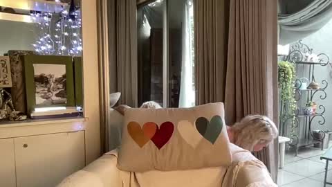 Snapshot of gl1tter_barbie chatting on March 2025 01:39:01 PM Gl1tter Barbie online show from March 2025 01:39:01 PM