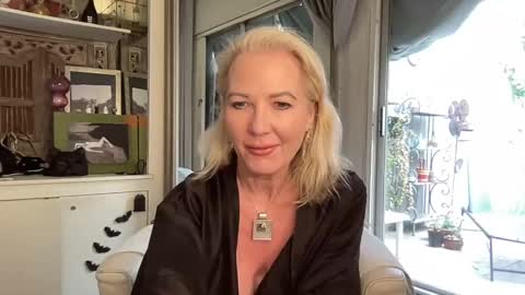 Snapshot of gl1tter_barbie chatting on October 2025 08:02:02 AM Gl1tter Barbie online show from October 2025 08:02:02 AM