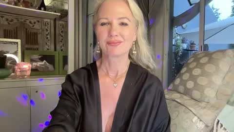 Snapshot of gl1tter_barbie chatting on November 2025 03:51:01 AM Gl1tter Barbie online show from November 2025 03:51:01 AM