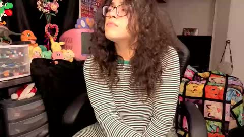 glaceon9 online show from October 2025 07:57:02 PM