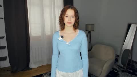 Snapshot of glammy_too chatting on November 2025 10:26:02 AM Amelia online show from November 2025 10:26:02 AM