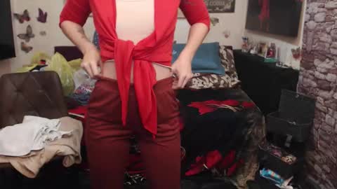 Snapshot of glamourhottie chatting on October 2025 08:23:02 AM Glamourhottie online show from October 2025 08:23:02 AM