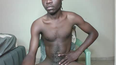 Snapshot of glane_ chatting on October 2025 09:31:01 AM James online show from October 2025 09:31:01 AM