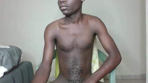 Snapshot of glane_ chatting on October 2025 03:10:01 AM James online show from October 2025 03:10:01 AM