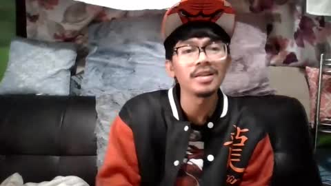 Snapshot of glennbunnylovedaddy69 chatting on September 2025 12:26:01 PM glennbunnylovedaddy69 online show from September 2025 12:26:01 PM