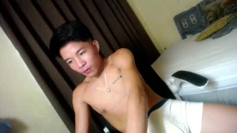 glenndou_daxs online show from October 2025 10:30:02 PM