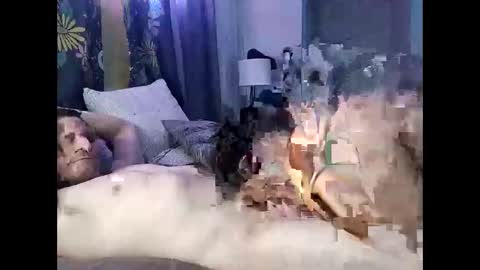 Snapshot of glizzy8944 chatting on November 2025 10:48:01 PM GizzyNation online show from November 2025 10:48:01 PM