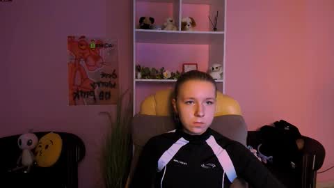 Snapshot of gloria_bubble chatting on September 2025 05:18:02 AM your dream online show from September 2025 05:18:02 AM