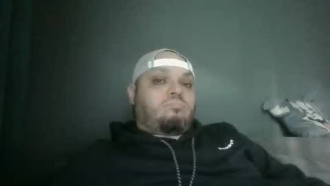 Snapshot of glusgan chatting on October 2025 07:40:01 AM Your boy online show from October 2025 07:40:01 AM