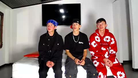 THOMAS AND DAMIAND online show from October 2025 05:34:01 PM