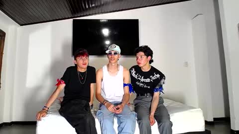 THOMAS AND DAMIAND online show from October 2025 05:46:02 PM