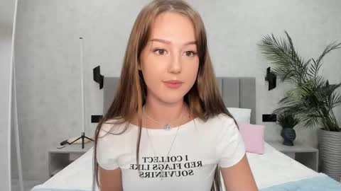 Snapshot of go0d_grl chatting on October 2025 08:46:01 AM Lina online show from October 2025 08:46:01 AM