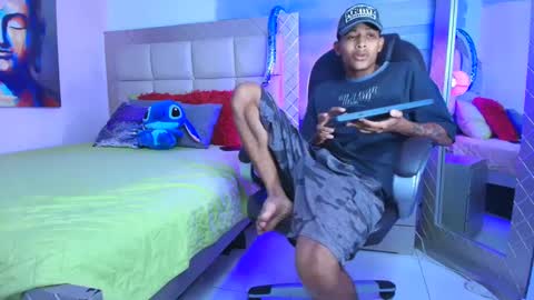 GOBEE online show from September 2025 03:08:02 AM