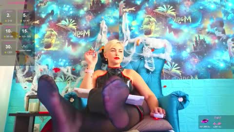 Mrs. Isabella online show from October 2025 04:02:02 AM