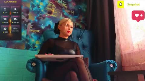 Mrs. Isabella online show from November 2025 04:00:01 AM