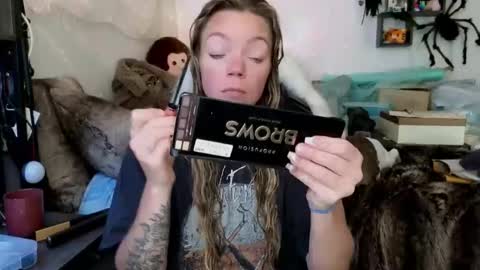 Snapshot of goddess_of_mars chatting on October 2025 02:07:01 PM Patricia Mars Goddess of Mars twitter thegoddessmindy online show from October 2025 02:07:01 PM