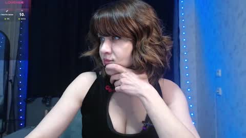 Snapshot of goddess_orsa chatting on February 2025 07:20:02 PM Orsa online show from February 2025 07:20:02 PM