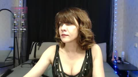 Snapshot of goddess_orsa chatting on February 2025 06:47:02 PM Orsa online show from February 2025 06:47:02 PM