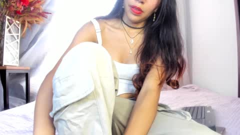 Julieta online show from January 2025 07:13:02 PM