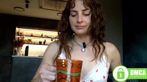 Snapshot of goddessmiamuse chatting on October 2025 03:56:02 PM goddessmiamuse online show from October 2025 03:56:02 PM