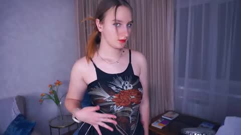 Alise online show from September 2025 04:07:01 PM