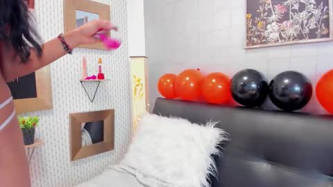 godess_mar online show from November 2025 05:04:02 PM