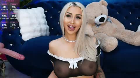 Snapshot of goldenamberx chatting on January 2025 05:44:01 PM GoldenAmberX online show from January 2025 05:44:01 PM