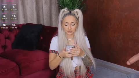 Snapshot of goldenamberx chatting on February 2025 05:30:02 AM GoldenAmberX online show from February 2025 05:30:02 AM