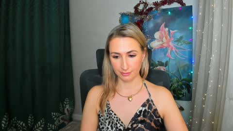 Olivia online show from December 2024 03:27:02 AM