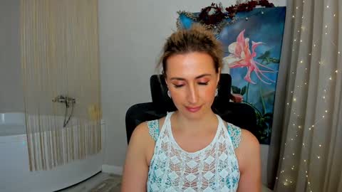 Olivia online show from December 2024 06:31:02 AM