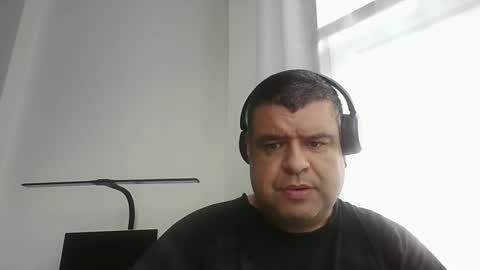 gomezgonz5 online show from September 2025 11:21:01 AM