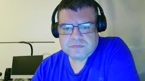 gomezgonz5 online show from September 2025 09:59:02 PM