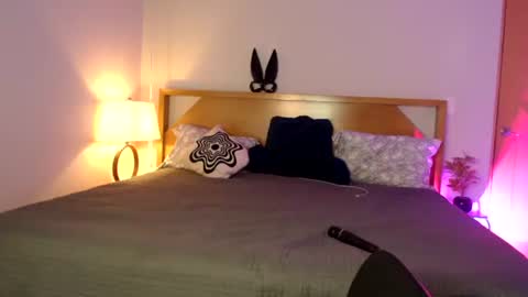 Snapshot of goonergirlnextdoor chatting on November 2025 03:36:02 PM princess kierra online show from November 2025 03:36:02 PM