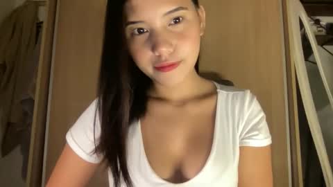 Snapshot of gorgeous_lyn1 chatting on September 2025 08:05:01 AM Lyn online show from September 2025 08:05:01 AM