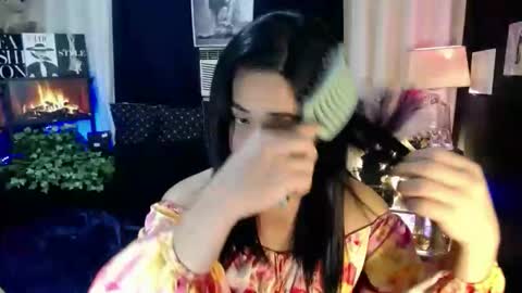 Snapshot of gorgeous_rica chatting on September 2025 02:40:02 PM Rica online show from September 2025 02:40:02 PM