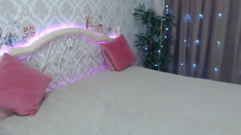 gorgeousline online show from December 2024 02:36:02 AM
