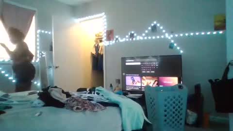 Snapshot of gotcake713 chatting on October 2025 03:10:02 PM Sue Goddess online show from October 2025 03:10:02 PM