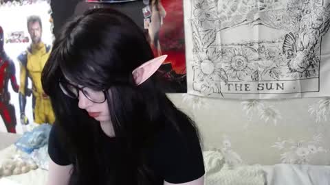 Amy online show from February 2025 09:48:01 PM