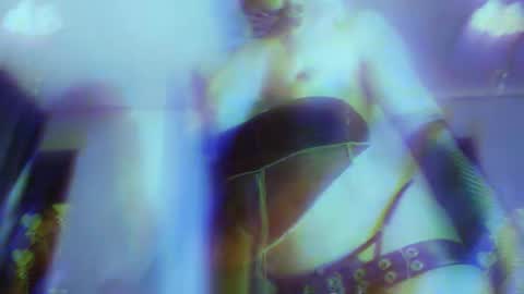        online show from October 2025 04:48:02 AM