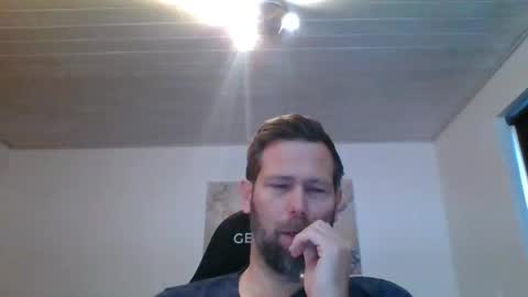 Snapshot of gottalop chatting on November 2025 12:22:02 PM gottalop online show from November 2025 12:22:02 PM