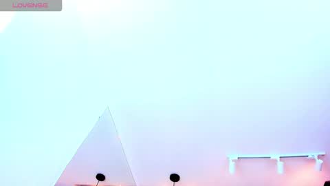 Snapshot of grace_daviss chatting on October 2025 10:44:02 AM GRACE online show from October 2025 10:44:02 AM