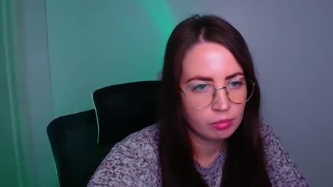 Grace online show from November 2025 01:54:02 PM