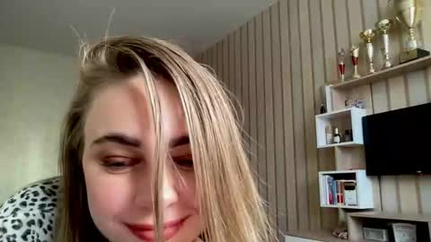 gracetorrezz online show from October 2025 01:11:02 PM