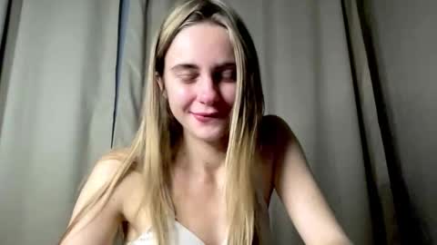 gracetorrezz online show from October 2025 04:36:02 PM