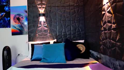 Gracey Milf online show from November 2025 11:32:02 AM