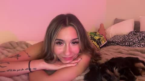 graceyrose online show from October 2025 10:13:01 AM