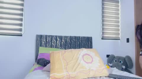 GRECIADOMM555 online show from October 2025 08:31:02 PM