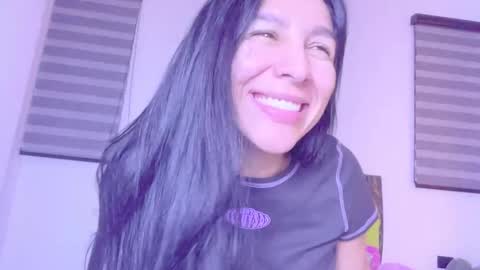 GRECIADOMM555 online show from November 2025 05:20:02 AM