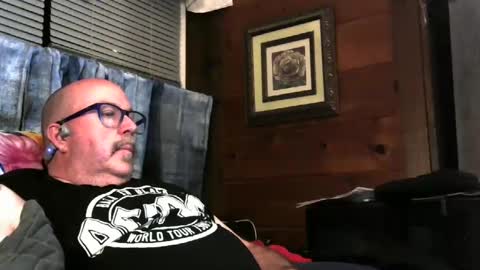 granitebuckeye1969 online show from October 2025 11:35:01 PM