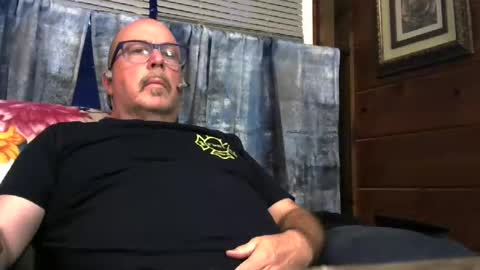 granitebuckeye1969 online show from October 2025 10:21:02 PM